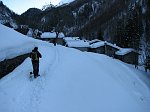 Da Carona al Lago di Fregabolgia con tanta neve sul tracciato di ciaspolatori mattinieri il 10 gennaio 09 - FOTOGALLERY